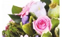 Zoom sur les fleurettes de saisons du bouquet Reflet
