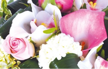 zoom sur des fleurs du bouquet