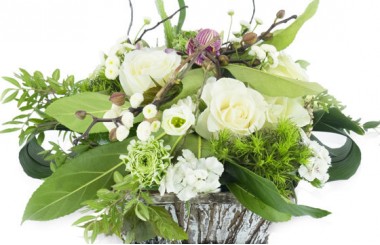 Zoom composition de fleurs "Lune de Miel"