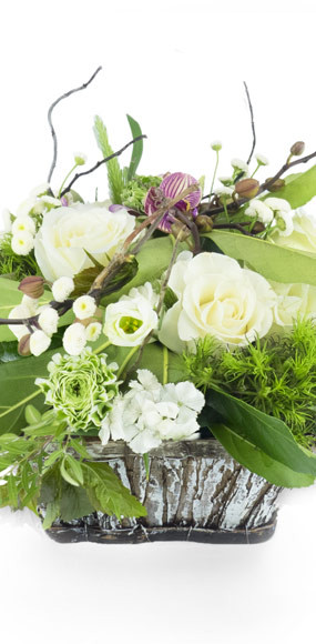 Zoom milieu composition de fleurs "Lune de Miel"