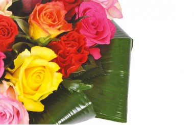 L'Agitateur Floral | zoom sur la droite du bouquet rond de roses