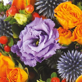 zoom sur un lisianthus du bouquet