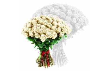 L'Agitateur Floral | image du bouquet de roses blanches coutes tiges