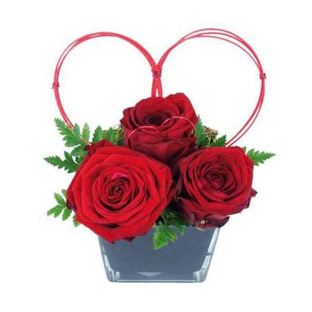 L'Agitateur Floral | image de la Composition de roses rouges Cupidon