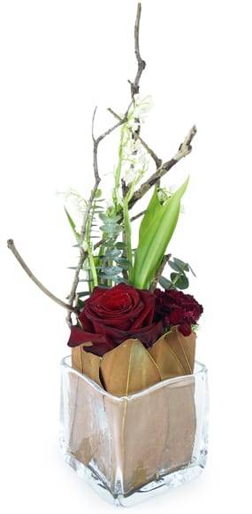 L'Agitateur Floral | zoom sur la Composition de Muguet & fleurs "Red Mai"