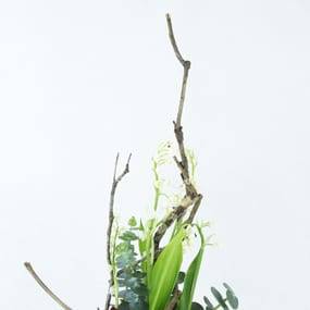 L'Agitateur Floral | zoom sur le muguet de la Composition de Muguet & fleurs "Orange Mai"