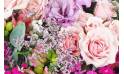 zoom de la Gerbe de fleurs à la main tons roses "Gaïa" | L'Agitateur Floral