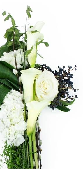 Image Croix de fleurs piquées tons blanc et verts "Mercure" | L'Agitateur Floral