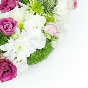 Image de la Petite couronne de fleurs piquées "Diane" | L'Agitateur Floral