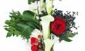image de la Petite croix de deuil blanche & rouge "Hercule" | L'Agitateur Floral