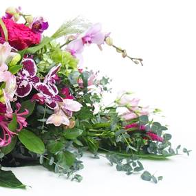 image de la Raquette de deuil dans les camaïeux de roses "Déméter" | L'Agitateur Floral