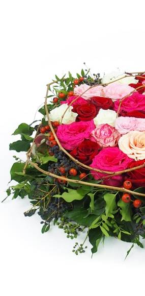 image du Coussin de roses rouges & roses "Mycènes" | L'Agitateur Floral