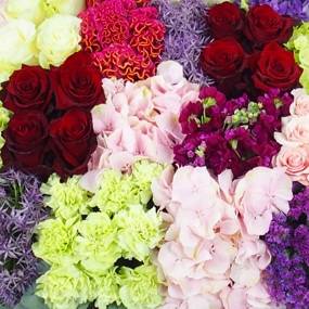 Image Coussin carré damier de fleurs piquées "Parthénon" | L'Agitateur Floral