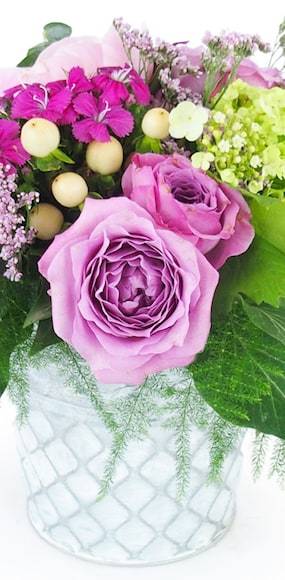 Zoom 3 image Composition de fleur mauve "Seattle"| L'Agitateur Floral