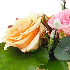 Zoom 1 image Composition allongée de rose "Sao Polo"| L'Agitateur Floral