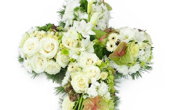 Zoom image Croix de fleurs piquées "Procris" | L'Agitateur Floral