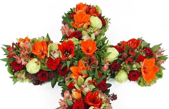 Zoom image de la Grande croix de fleurs rouges & vertes "Diomède" | L'Agitateur Floral