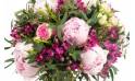 Zoom image principale : Bouquet de pivoines & roses "Douce Pivoine"| L'Agitateur Floral