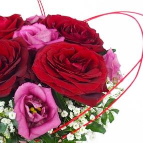 Image zoom droit de la composition de rose rouge "Ma Juliette" | L'Agitateur Floral