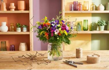 Bouquet Naples sur le comptoir du fleuriste | L'Agitateur Floral