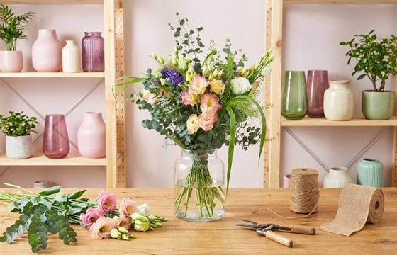 Bouquet Strasbourg sur le comptoir du fleuriste | L'Agitateur Floral
